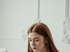 Cum se alege o uniforma medicala pentru stomatologie uniforma medicala